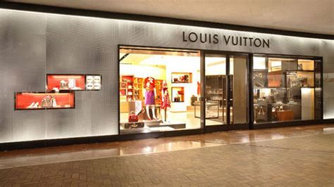 lv store boston|louis vuitton newbury street boston.